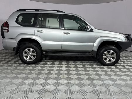 2004-Toyota-Land-Cruiser-Prado-30-TDI-GX-5-dr_17