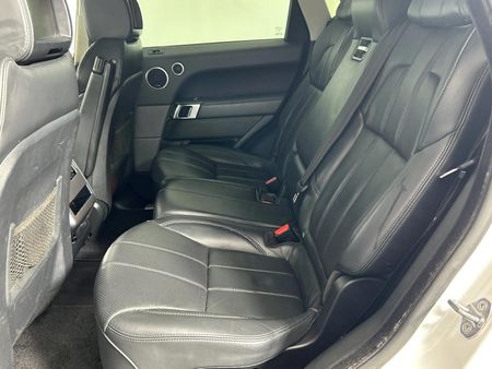 2014-Land-Rover-Range-Rover-Sport-44-SDV8-HSE_3