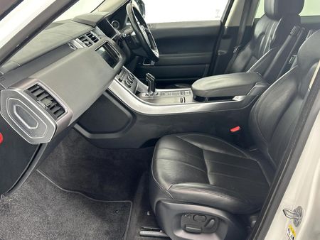2014-Land-Rover-Range-Rover-Sport-44-SDV8-HSE_8