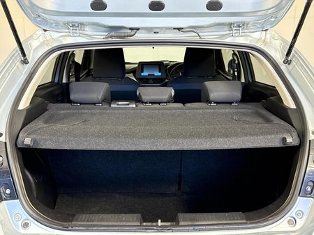 2023-Toyota-Starlet-15-XS-Auto_13