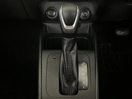 2024-Toyota-Starlet-Cross-15XS-Auto_10