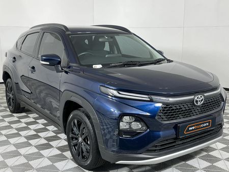 2024-Toyota-Starlet-Cross-15XS-Auto_15