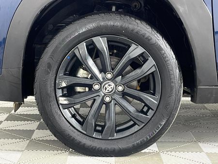 2024-Toyota-Starlet-Cross-15XS-Auto_4