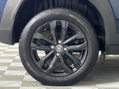 2024-Toyota-Starlet-Cross-15XS-Auto_7