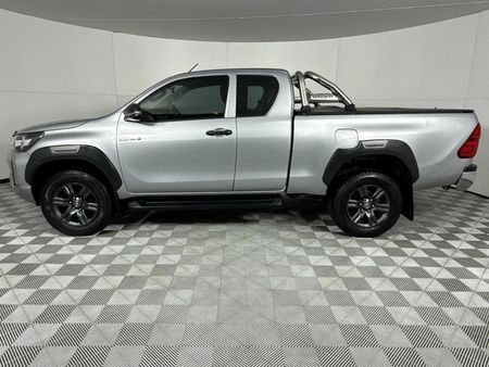 2022-Toyota-Hilux-24-GD-6-Raised-Body-Raider-Extended-Cab_18