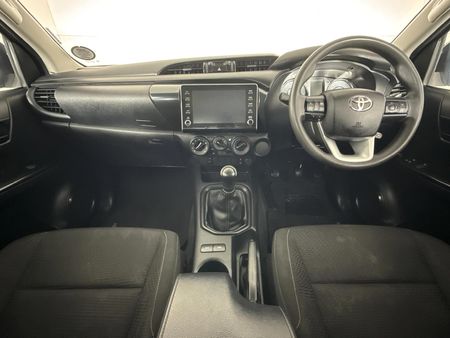 2022-Toyota-Hilux-24-GD-6-Raised-Body-Raider-Extended-Cab_1