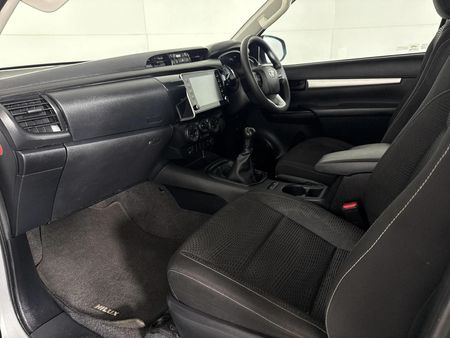 2022-Toyota-Hilux-24-GD-6-Raised-Body-Raider-Extended-Cab_7
