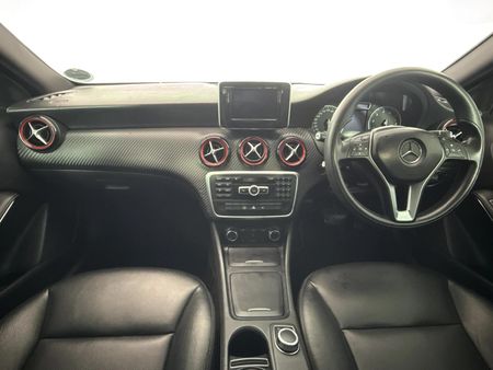 2015-Mercedes-Benz-A-Class-A-200-BE-Auto_1