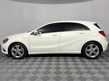 2015-Mercedes-Benz-A-Class-A-200-BE-Auto_19