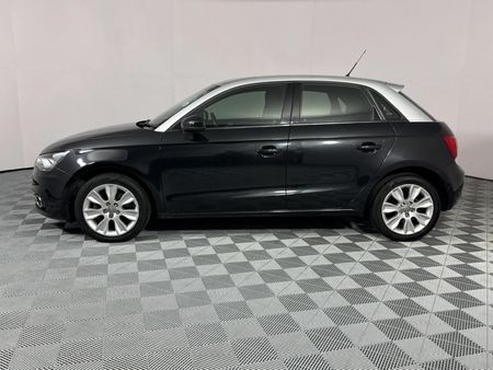 2013-Audi-A1-Sportback-14-TFSI-Ambition-Auto_16