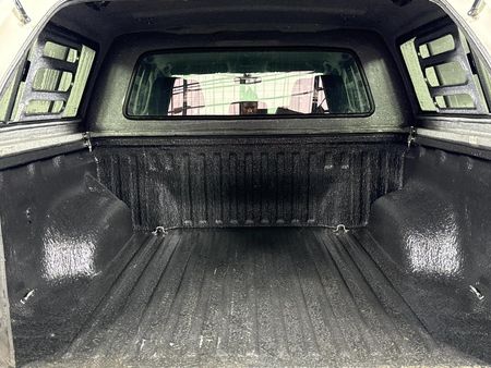 2021-Volkswagen-Amarok-30-TDI-Highline-190kW-4Motion-Auto-Double-Cab_13