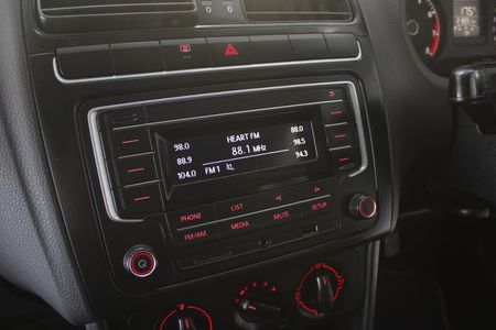 2022-Volkswagen-Polo-Vivo-14-Trendline-5-dr_12
