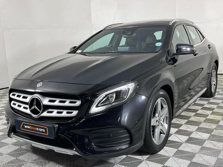 2020-Mercedes-Benz-GLA-200-Auto_0