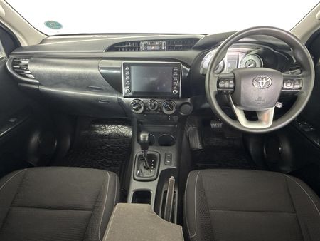 2022-Toyota-Hilux-24-GD-6-Raised-Body-Raider-Auto-Extended-Cab_1