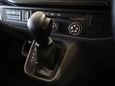 2023-Volkswagen-Kombi-T61-20-TDI-110kW-Auto-Trendline_12