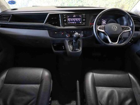 2023-Volkswagen-Kombi-T61-20-TDI-110kW-Auto-Trendline_3