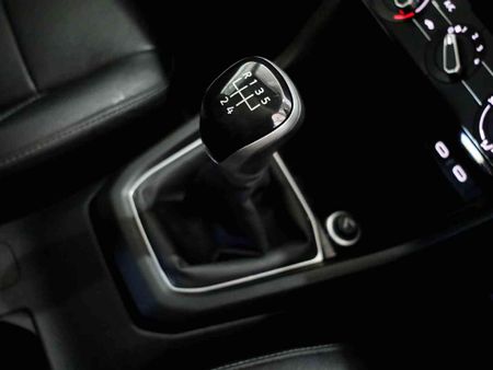 2024-Volkswagen-T-Cross-10-TSI-Comfortline_11