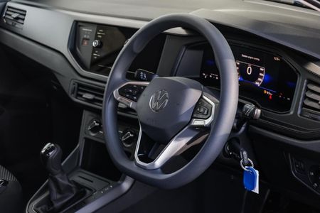 2026-Volkswagen-Polo-10-TSI_9