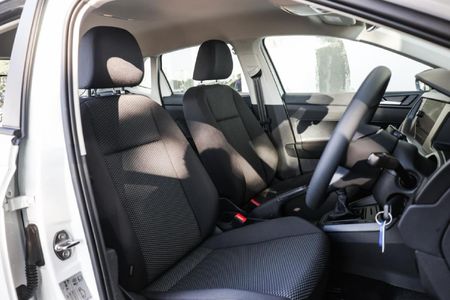 2026-Volkswagen-Polo-10-TSI_22