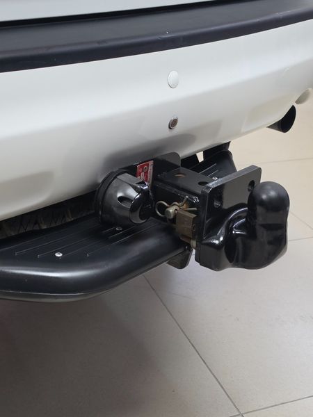 2013-Toyota-Fortuner-30-D-4D-4x4_9