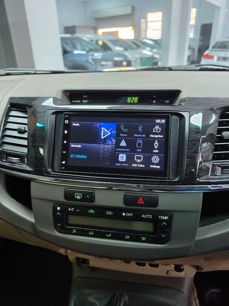 2013-Toyota-Fortuner-30-D-4D-4x4_14