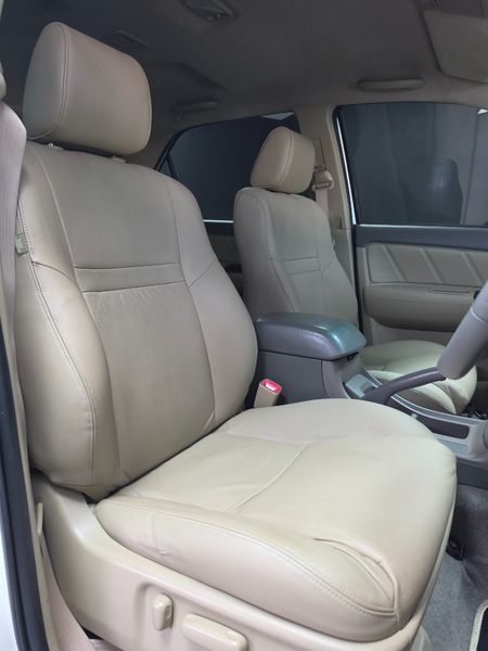 2013-Toyota-Fortuner-30-D-4D-4x4_18