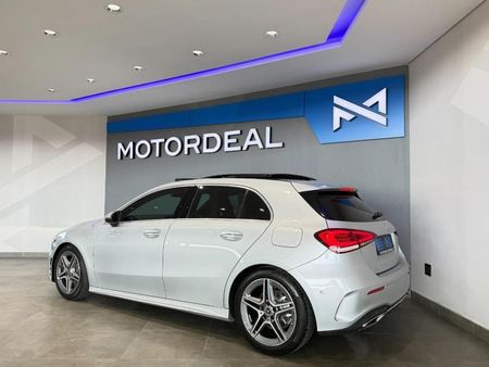 2018-Mercedes-Benz-A-Class-AMG-Line-A250-Sport-Auto_11
