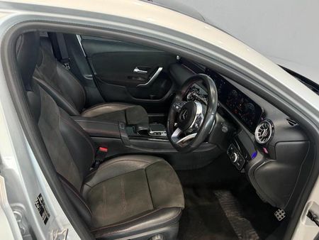 2018-Mercedes-Benz-A-Class-AMG-Line-A250-Sport-Auto_20