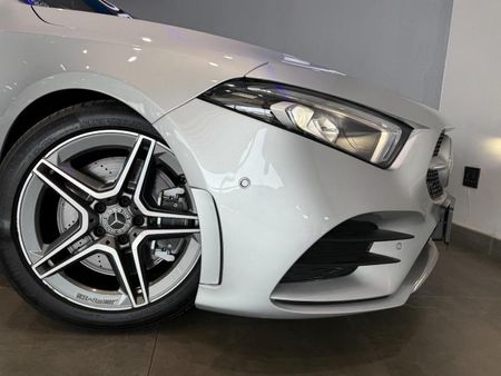 2018-Mercedes-Benz-A-Class-AMG-Line-A250-Sport-Auto_7