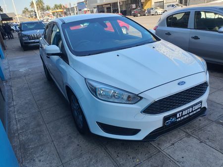 2020-Ford-Focus-20-EcoBoost-ST1_0
