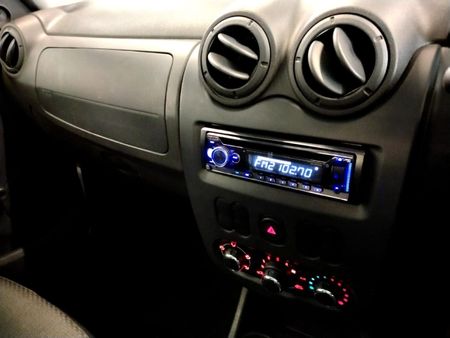 2022-Nissan-NP200-16-AC-Safety-Pack_16