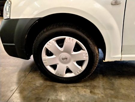 2022-Nissan-NP200-16-AC-Safety-Pack_19