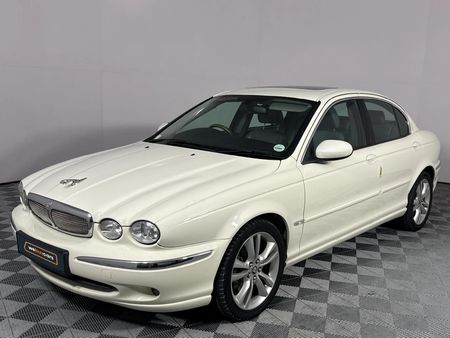 2008-Jaguar-X-Type-22D-SE_0