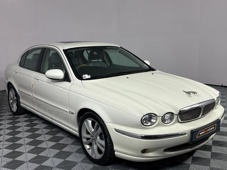 2008-Jaguar-X-Type-22D-SE_15