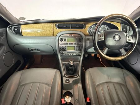 2008-Jaguar-X-Type-22D-SE_1