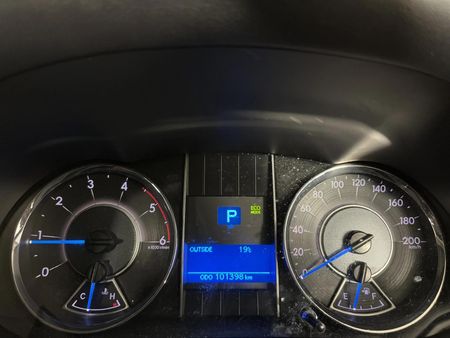 2019-Toyota-Fortuner-24-GD-6-Raised-Body-Auto_2
