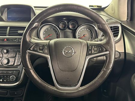 2015-Opel-Mokka-X-14T-Enjoy_12