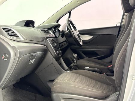 2015-Opel-Mokka-X-14T-Enjoy_8