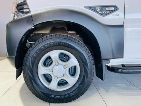 2025-Mahindra-Pik-Up-22-mHawk-S4-Single-Cab_16