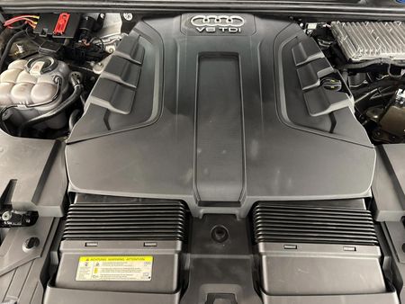2018-Audi-Q7-30-TDI-quattro-Auto-45-TDI_12