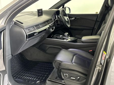 2018-Audi-Q7-30-TDI-quattro-Auto-45-TDI_8