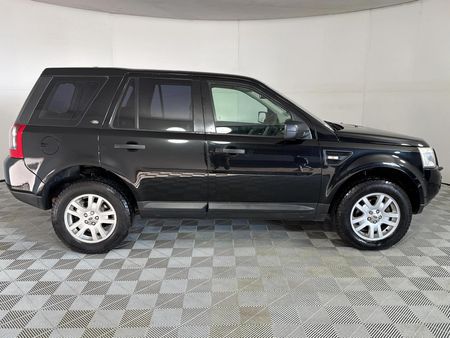 2010-Land-Rover-Freelander-II-22-TD4-S-Auto_16