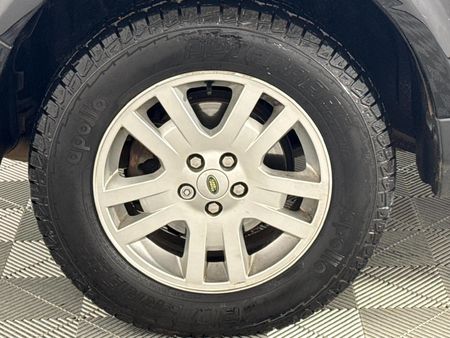 2010-Land-Rover-Freelander-II-22-TD4-S-Auto_4