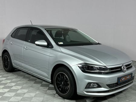 2020-Volkswagen-Polo-10-TSI-Highline-Auto-85kW_16