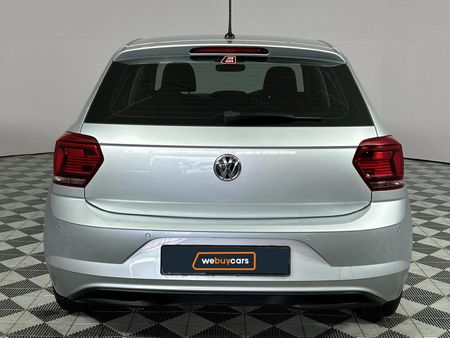 2020-Volkswagen-Polo-10-TSI-Highline-Auto-85kW_18