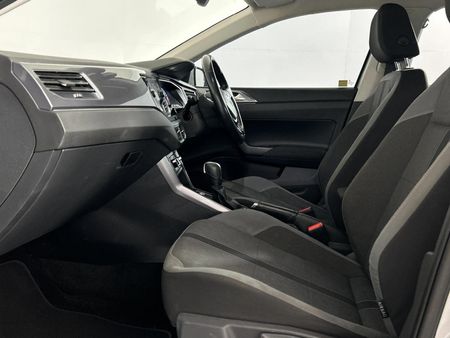 2020-Volkswagen-Polo-10-TSI-Highline-Auto-85kW_8