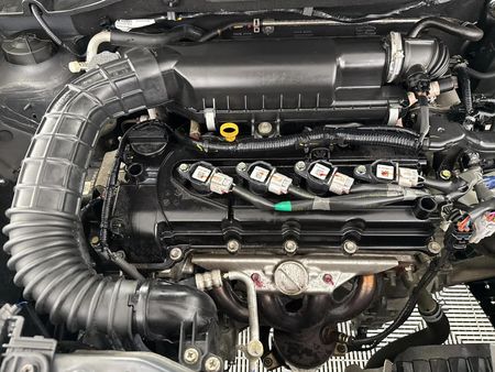 2023-Suzuki-Ignis-12-GLX-Auto_13