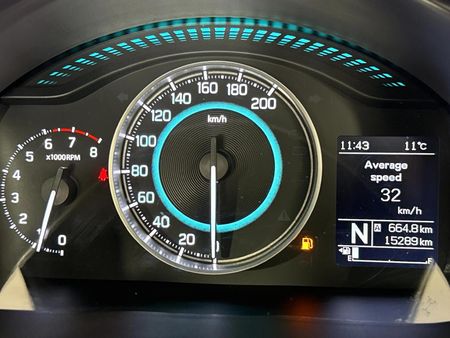 2023-Suzuki-Ignis-12-GLX-Auto_2