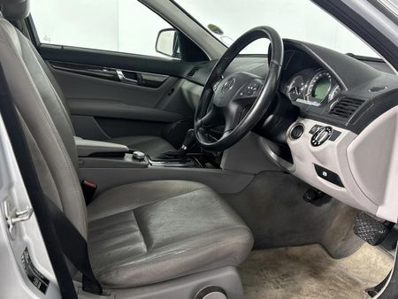 2008-Mercedes-Benz-C-Class-C-180K-Elegance-Auto_9