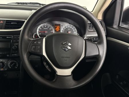 2016-Suzuki-Dzire-12-GL_7